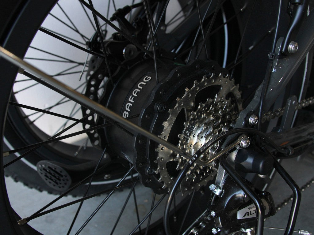APRUM MAGIS PLUS | Accu LG 48V 20A 960Wh | 250W 25Km/h | Actieradius tot 120 km